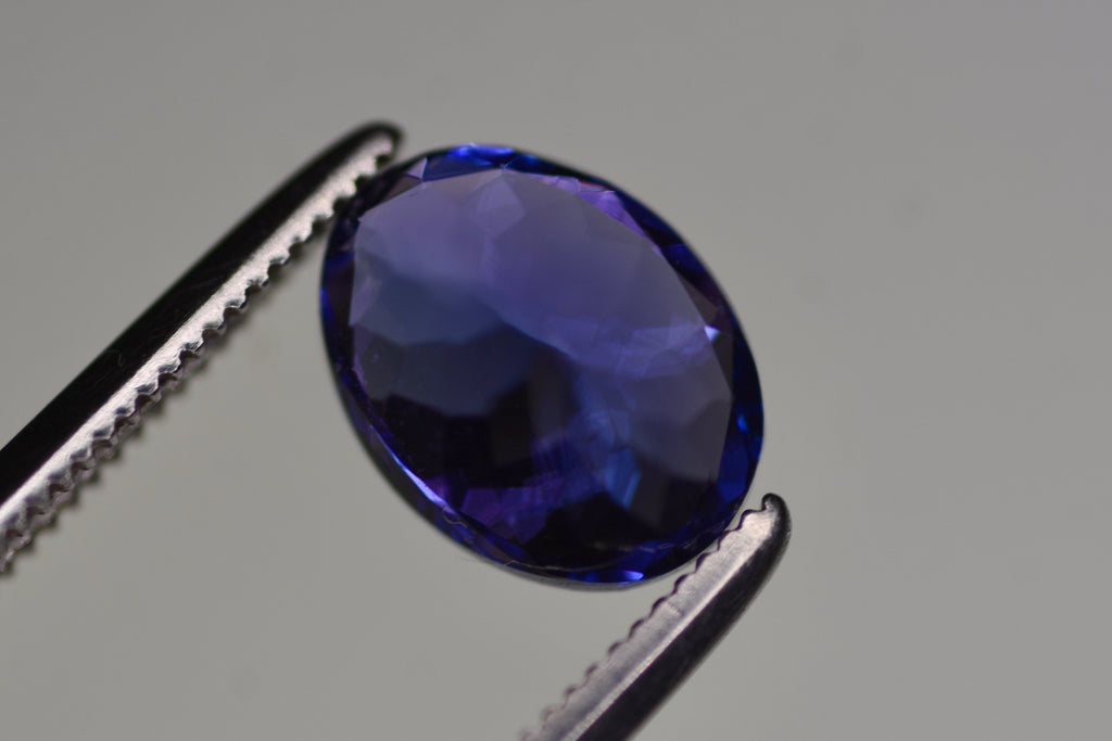 Beautiful 1.85 Carat Natural Tanzanite