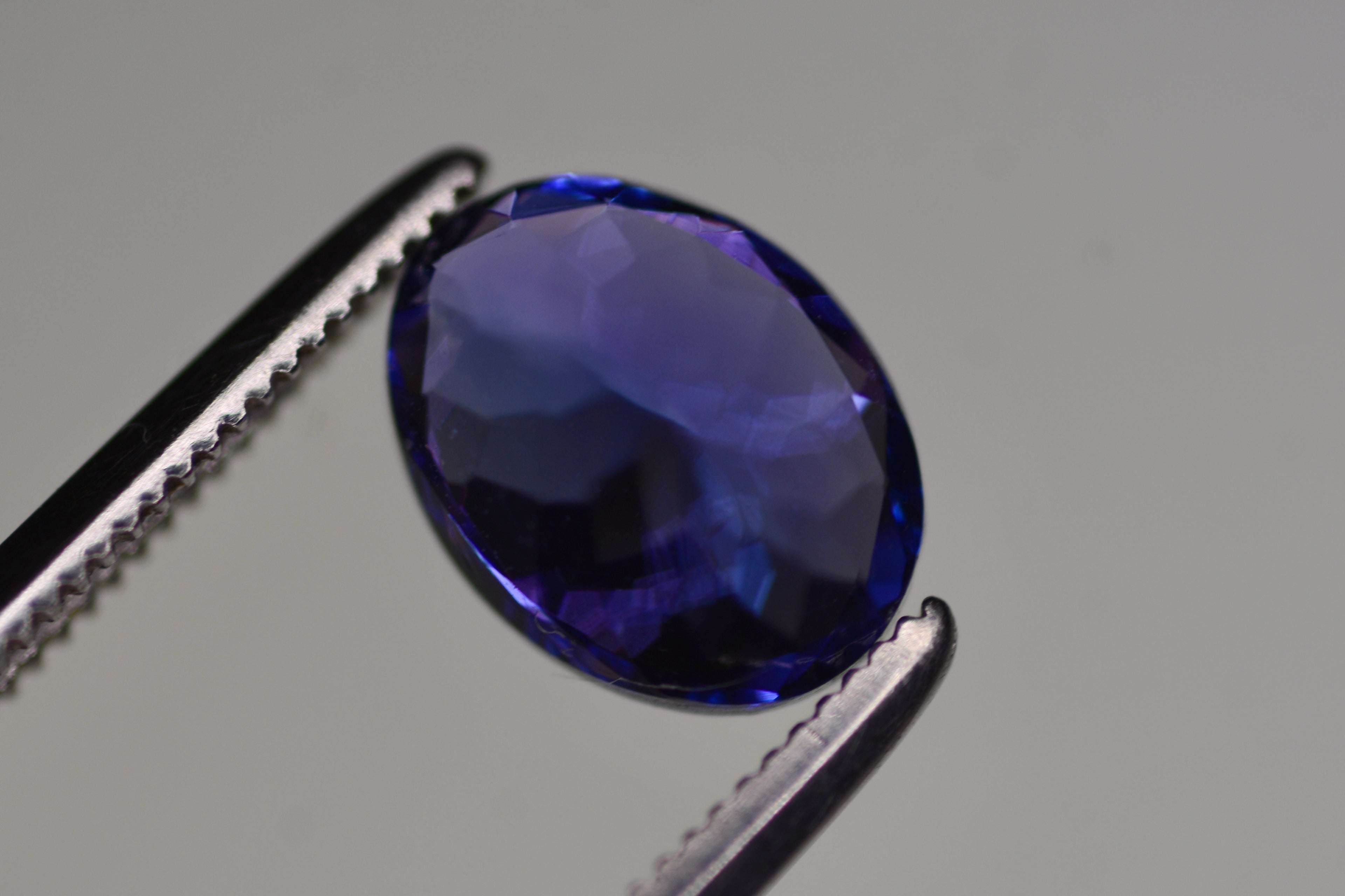 Beautiful 1.85 Carat Natural Tanzanite