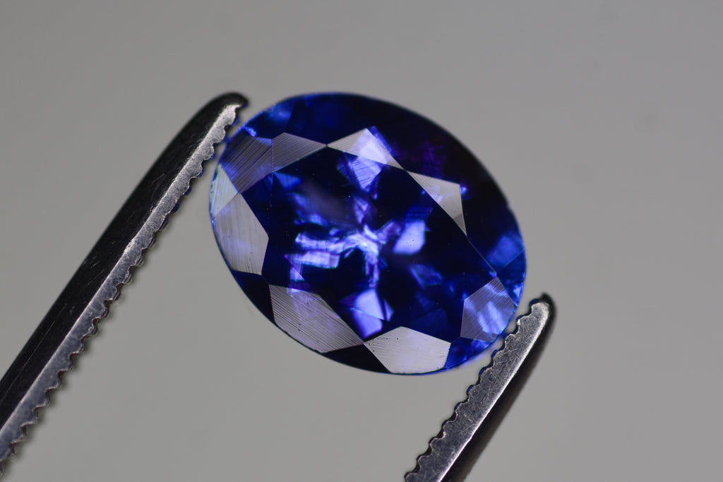 Beautiful 1.85 Carat Natural Tanzanite