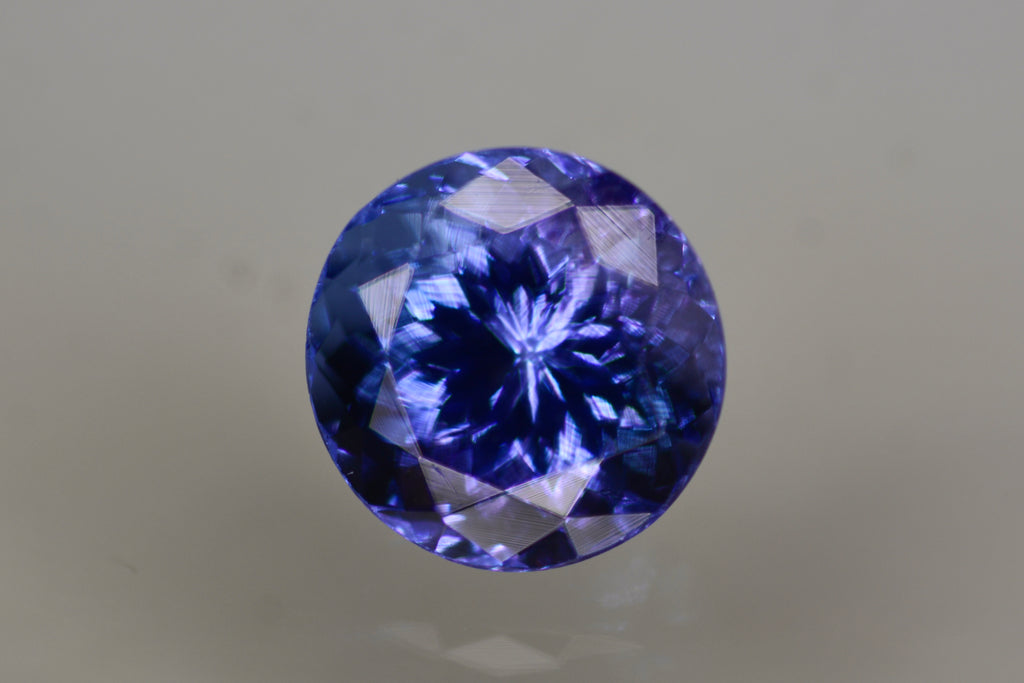 Beautiful 2.20 Carat Natural Tanzanite