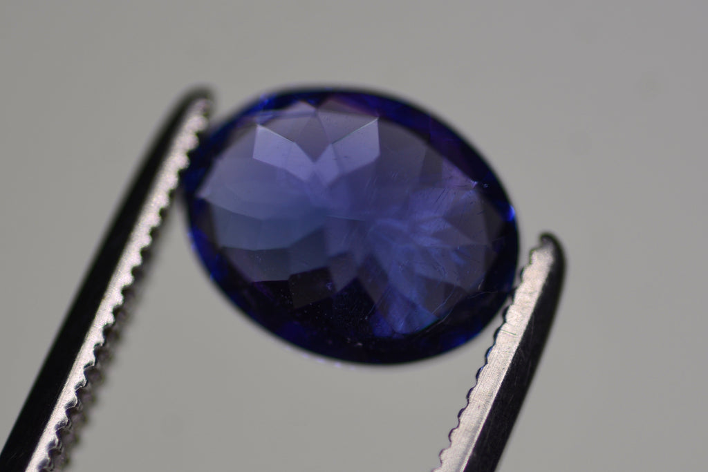 Beautiful 1.70 Carat Natural Tanzanite