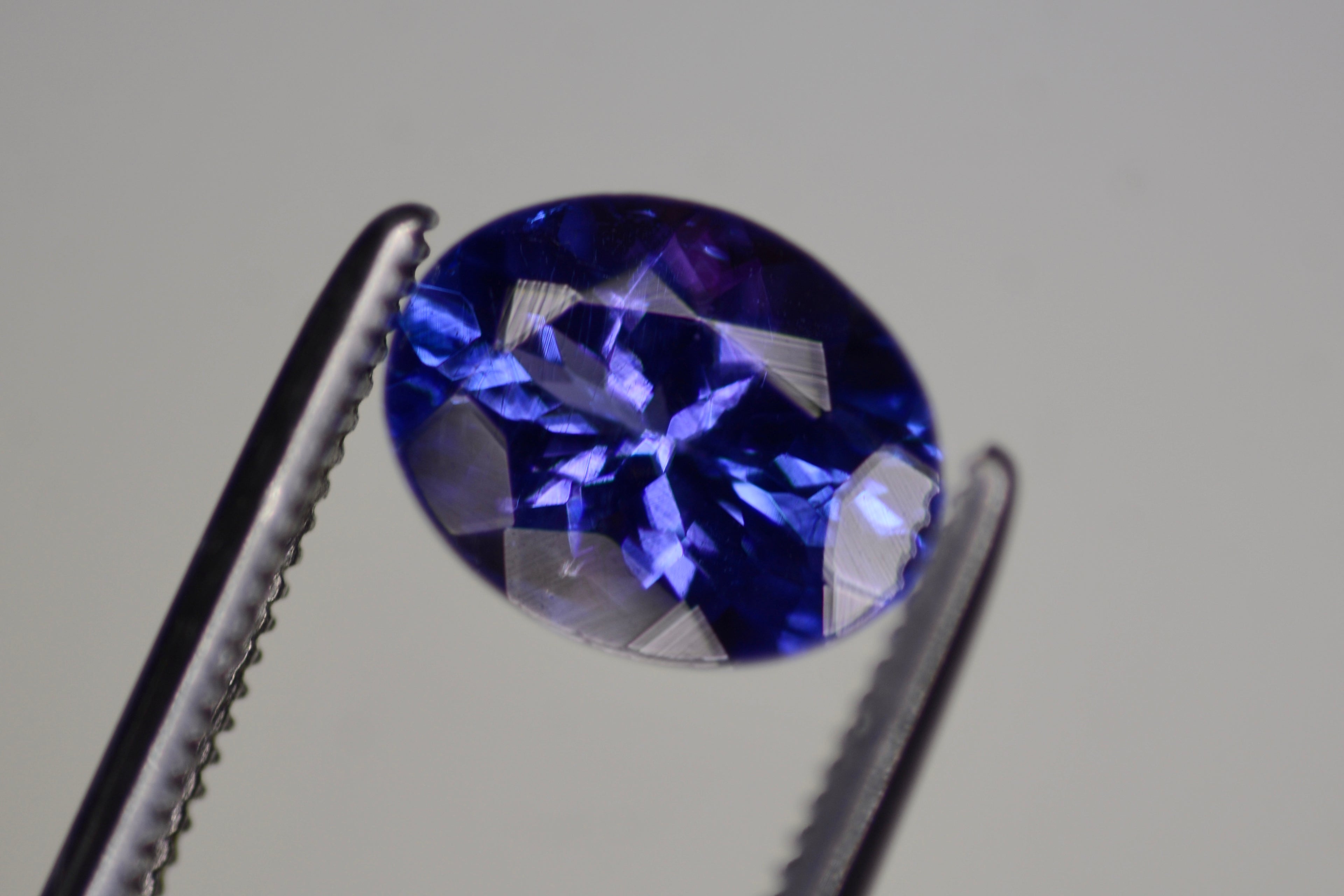 Beautiful 1.85 Carat Natural Tanzanite