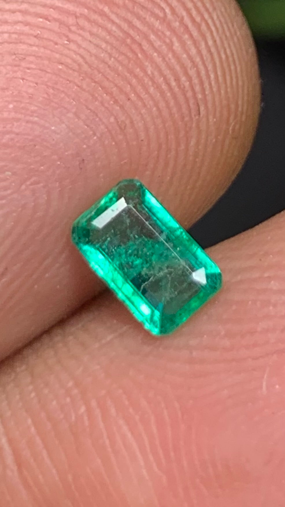 Beautiful 0.45 Carat Natural Green Emerald Swat Pakistan