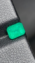 Beautiful 0.70 Carat Natural Green Emerald Swat Pakistan