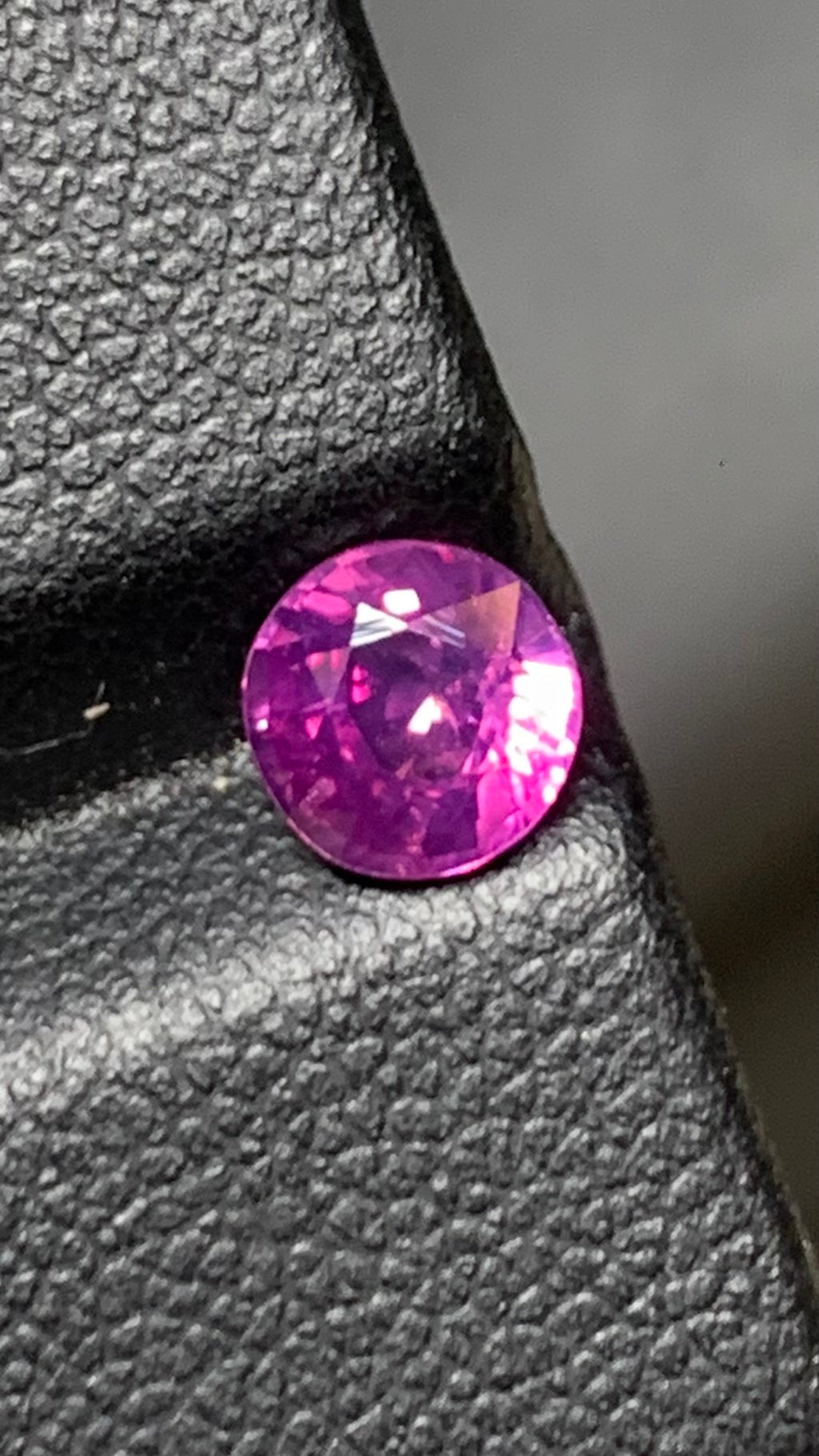 Untreated Rare 1 Carat Pink Colour Natural Kashmir Sapphire