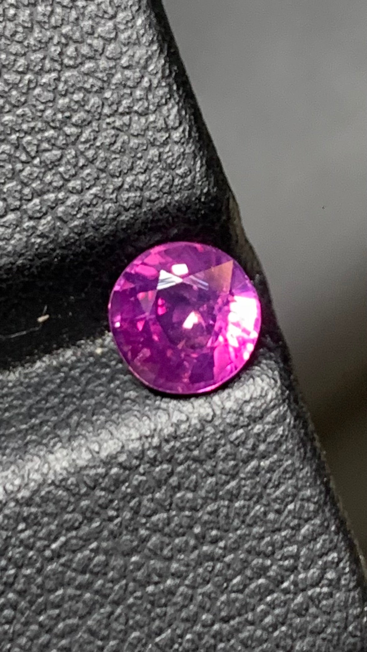 Untreated Rare 1 Carat Pink Colour Natural Kashmir Sapphire