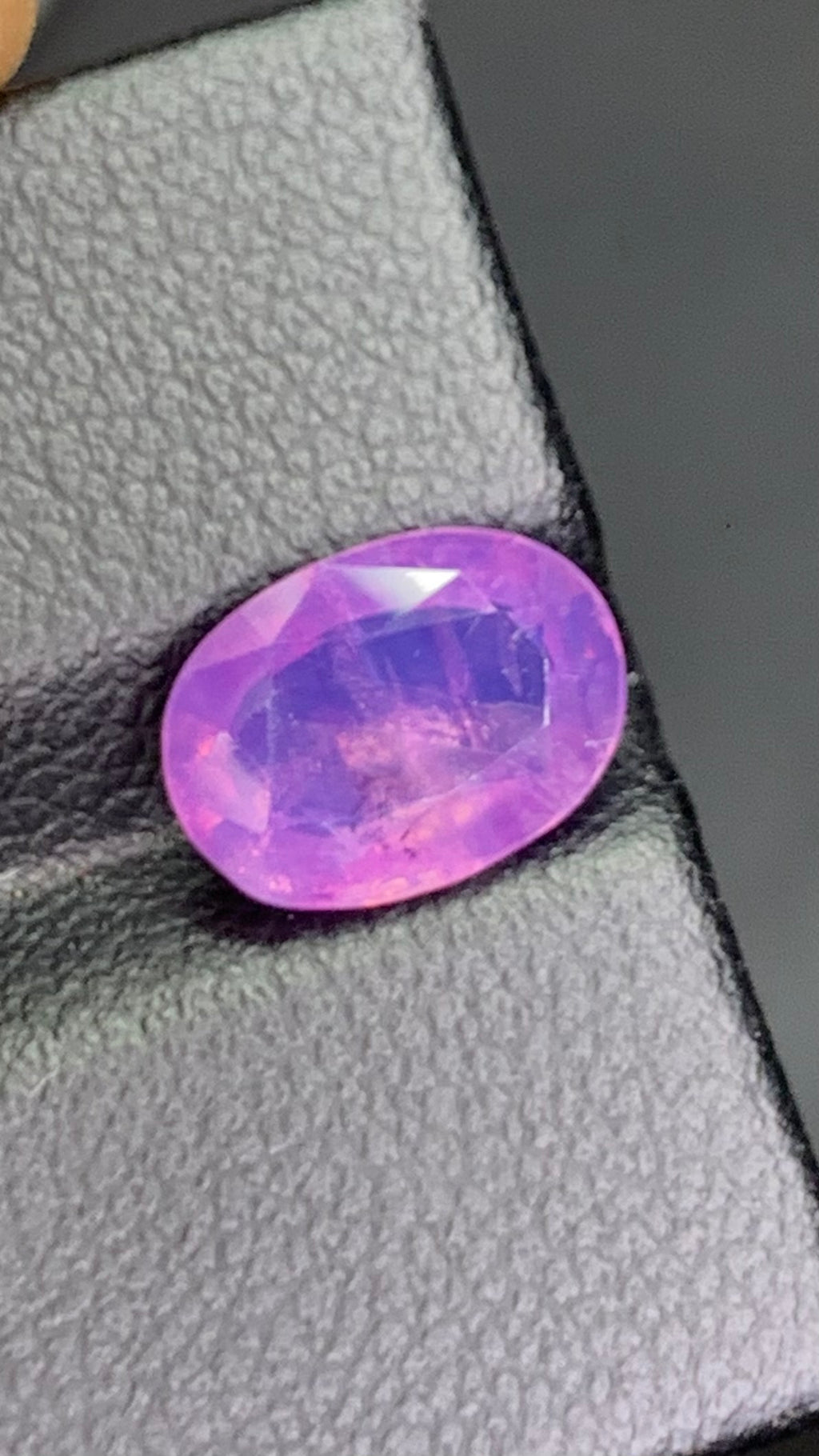 Untreated 2.70 Carat Pink Colour Natural Kashmir Sapphire