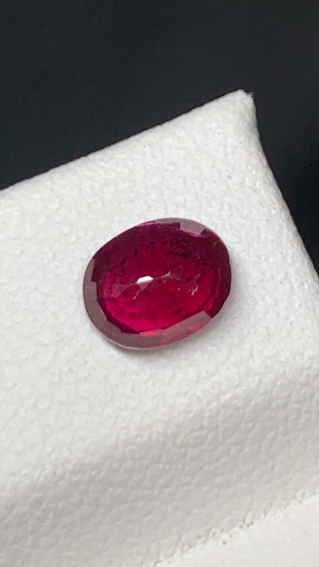 Beautiful 1.05 Carat Pigeon Blood Red Colour Natural Ruby Mozambique