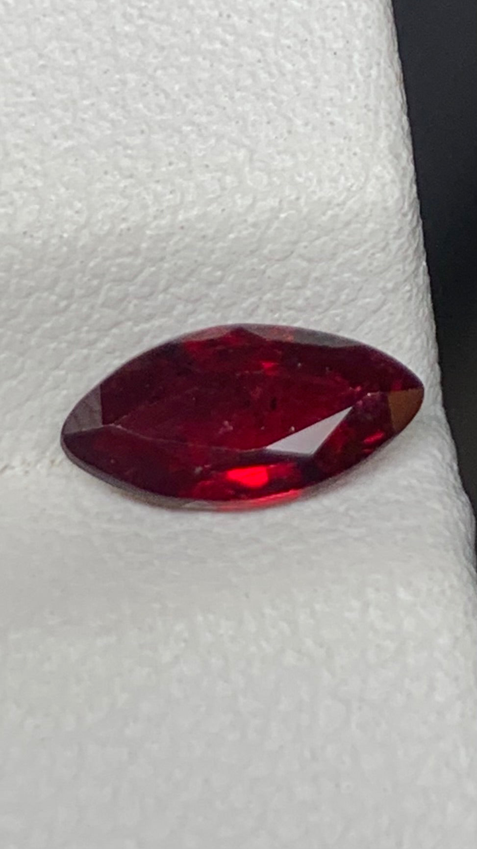 Beautiful 1 Carat Pigeon Blood Red Colour Natural Ruby Mozambique