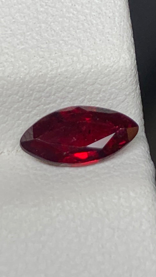 Beautiful 1 Carat Pigeon Blood Red Colour Natural Ruby Mozambique