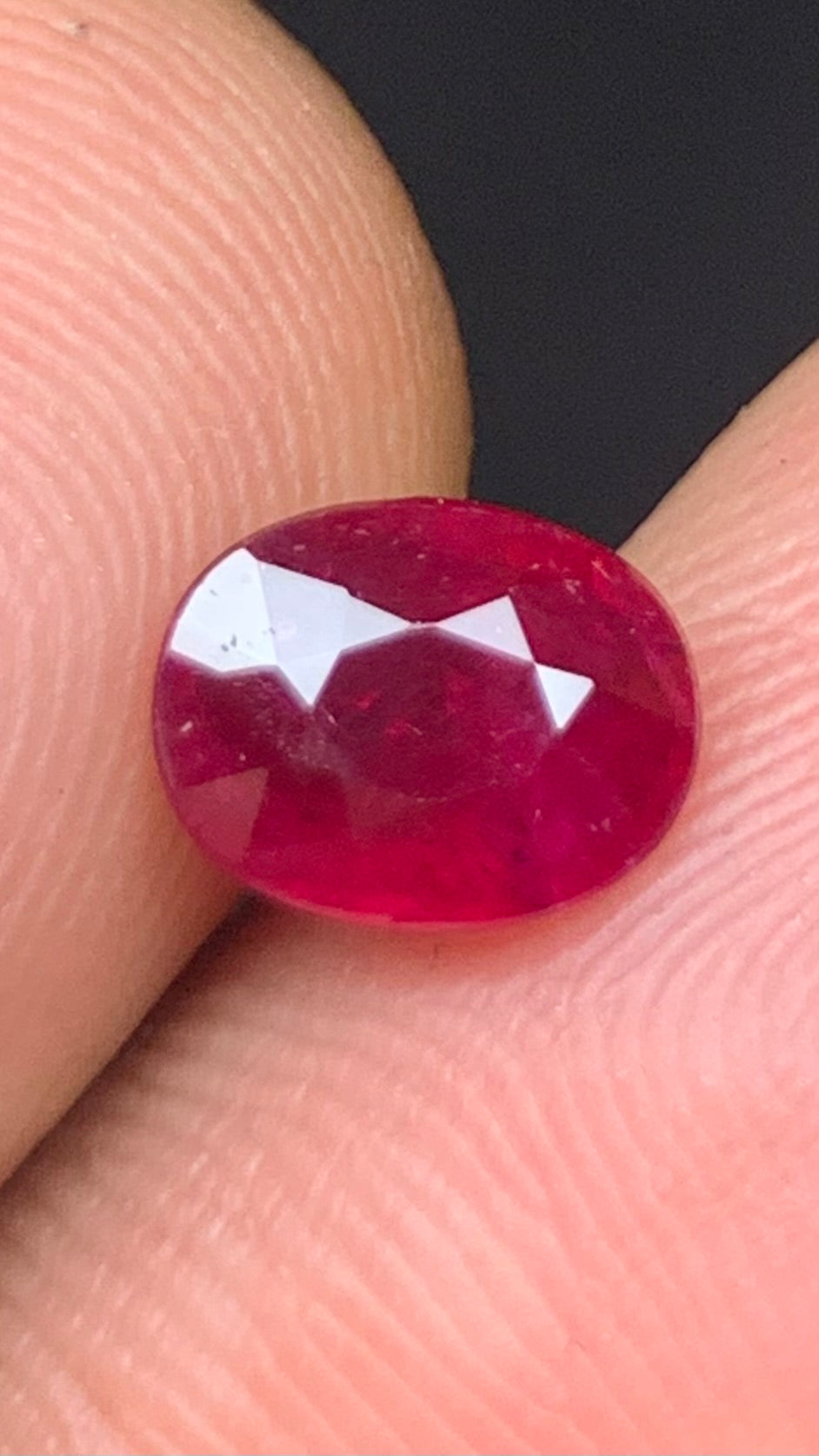 Beautiful 1.40 Carat Pigeon Blood Red Colour Natural Ruby Mozambique