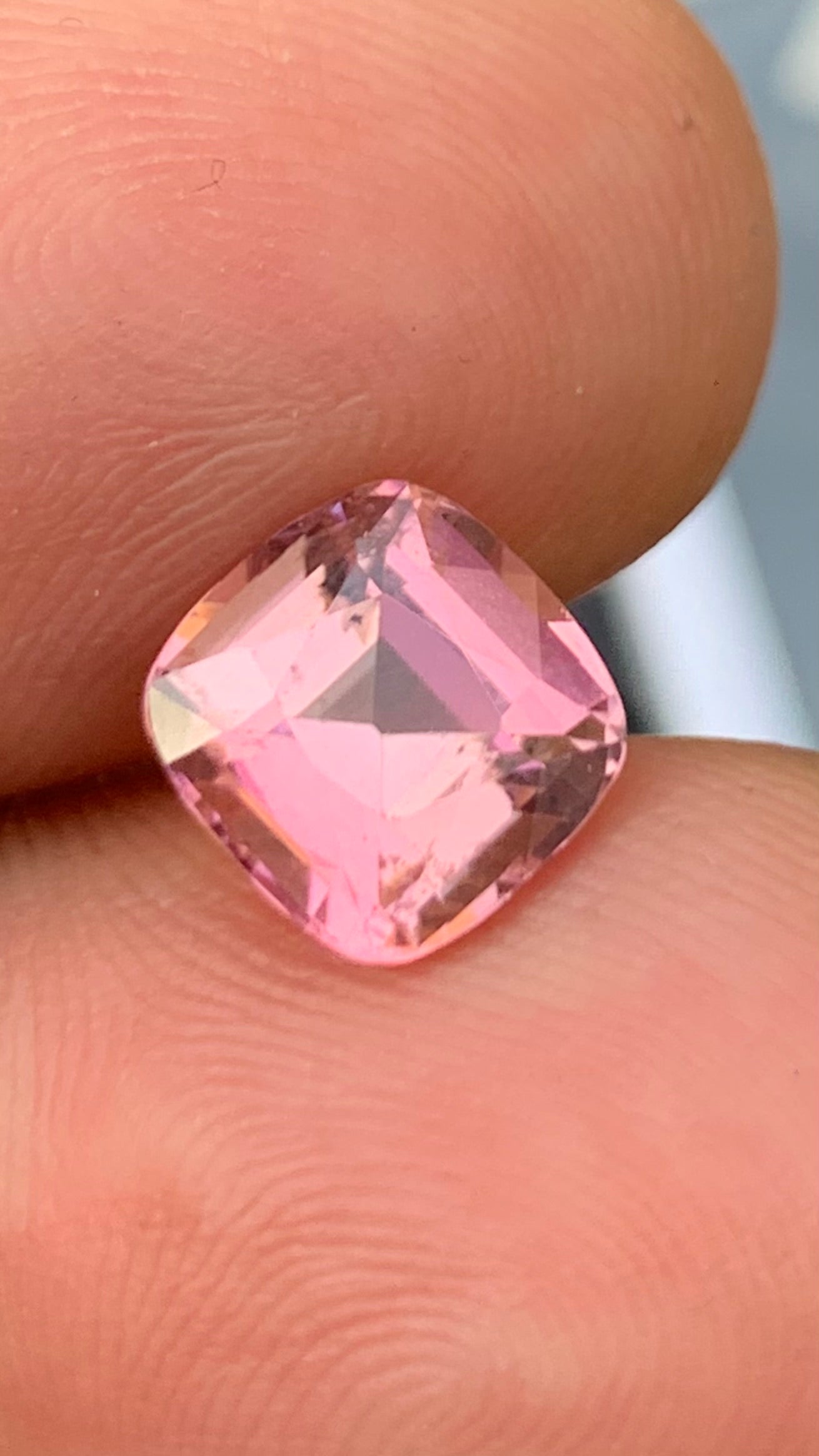 Untreated 2.91 Carat Pink Peach Colour Natural Tourmaline