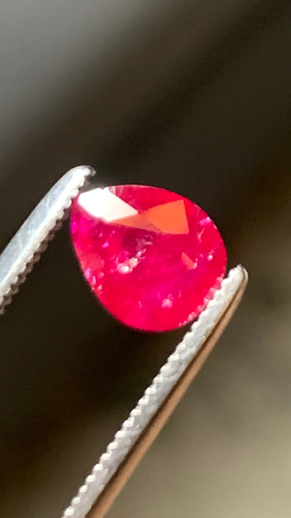 Untreated 0.90 Carat Vivid Red Colour Natural Ruby Mozambique