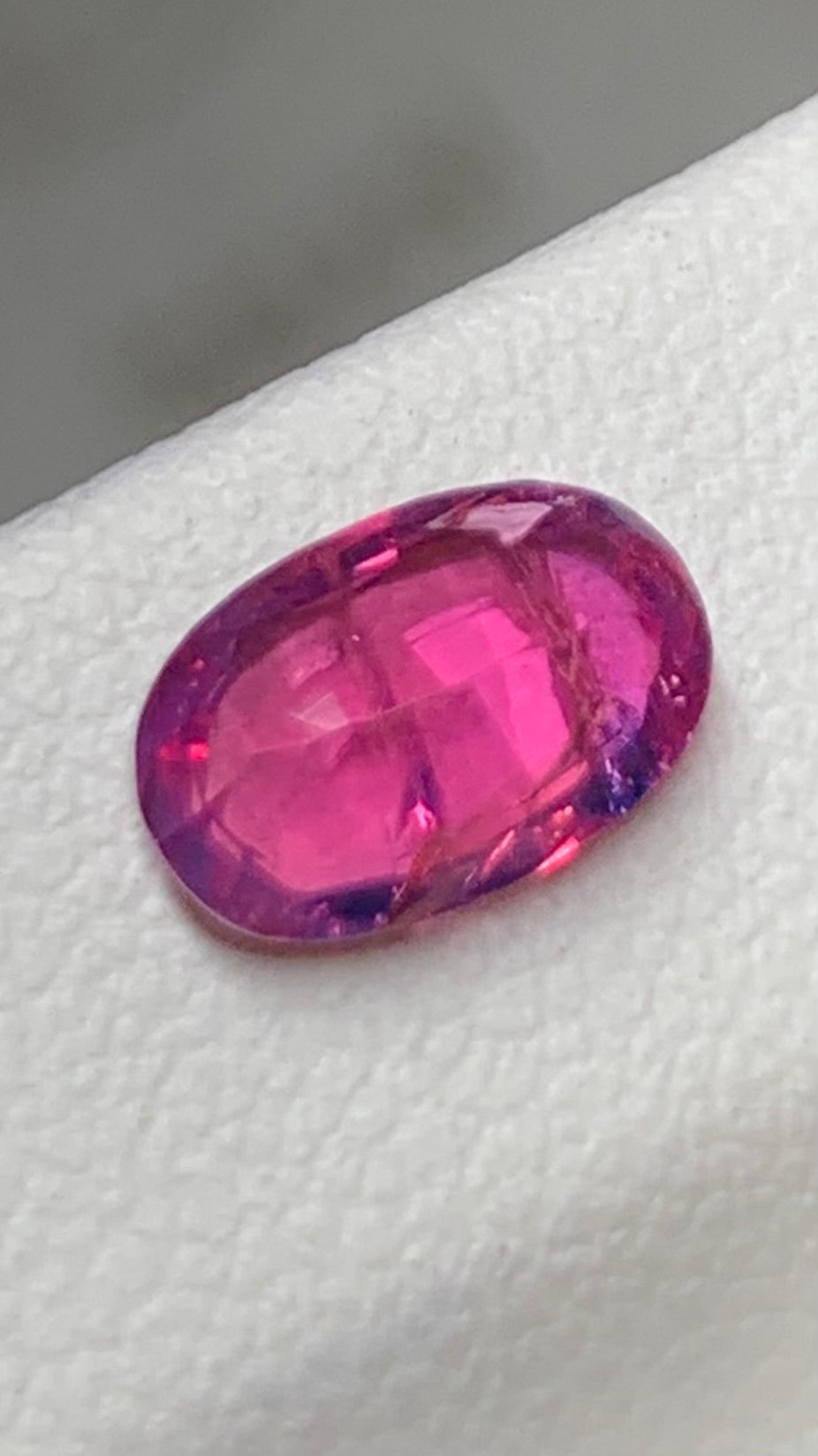 Untreated Certified 1.28 Carat Vivid Pink Blue Colour Natural Sapphire Mozambique