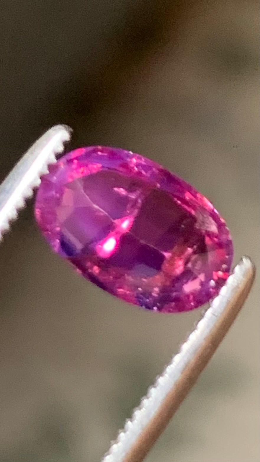 Untreated Certified 1.28 Carat Vivid Pink Blue Colour Natural Sapphire Mozambique