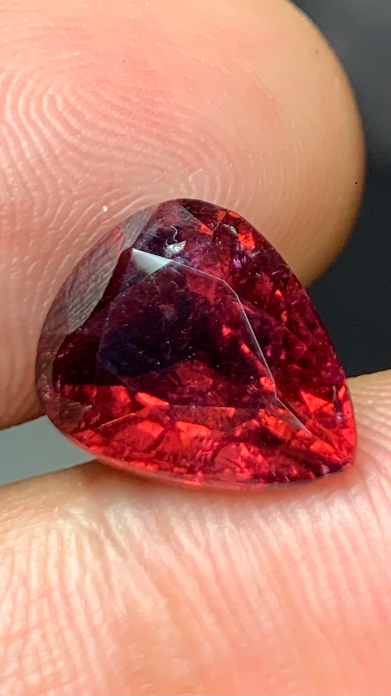 Certified Radiant High Quality 5.45 Carat Natural Rubellite