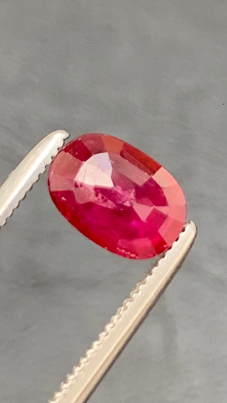 Untreated Certified 1.23 Carat Pigeon Blood Red Colour Natural Ruby Mozambique
